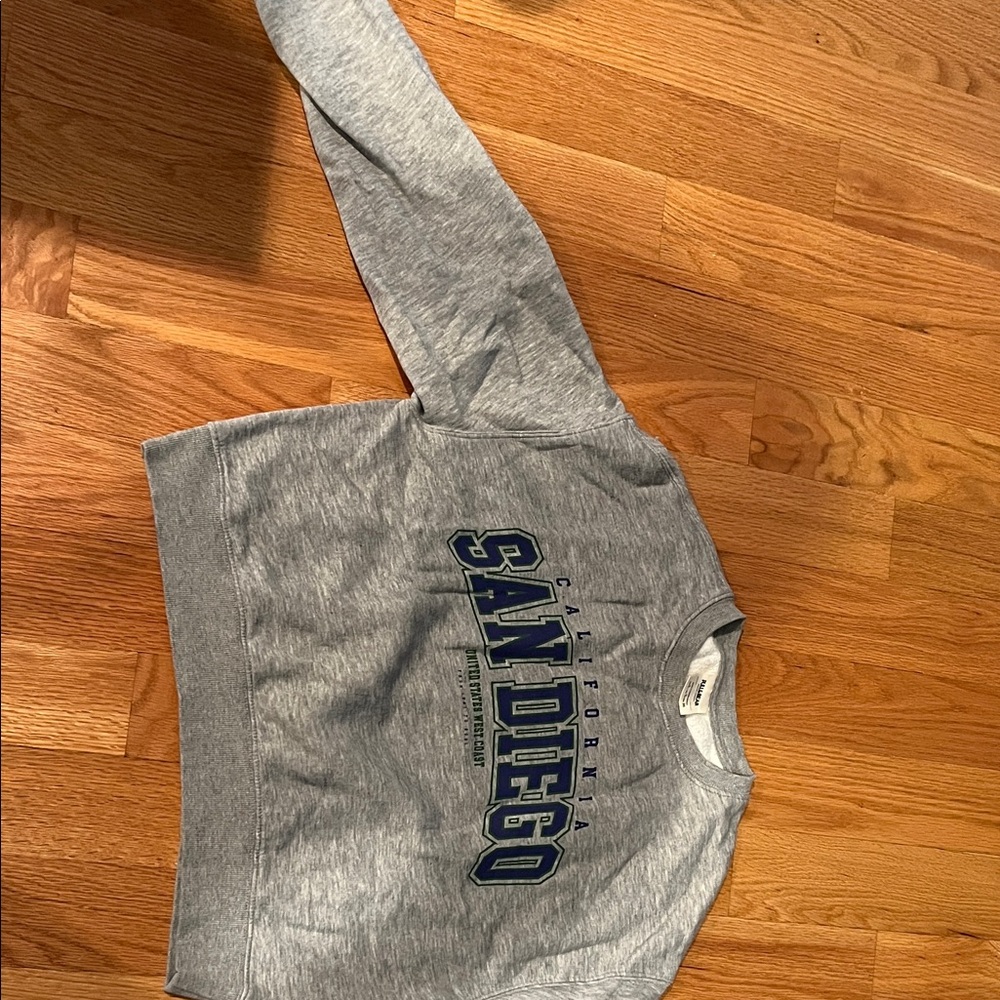 Pull&Bear Gray Crew Neck Sweater